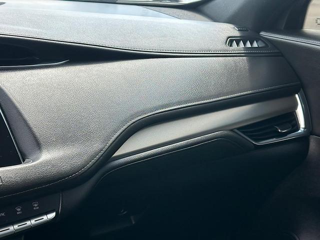 Photo of 2019 Shadow Metallic Cadillac XT4