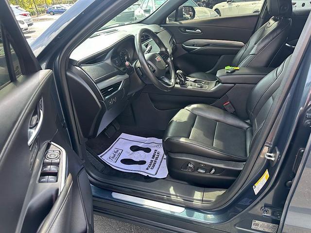 Photo of 2019 Shadow Metallic Cadillac XT4
