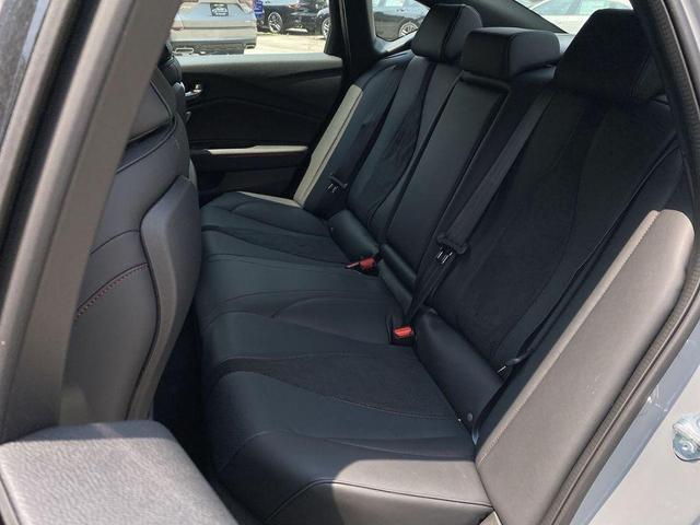 Photo of 2025 Urban Gray Pearl Acura TLX