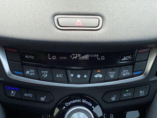 Photo of 2025 Urban Gray Pearl Acura TLX