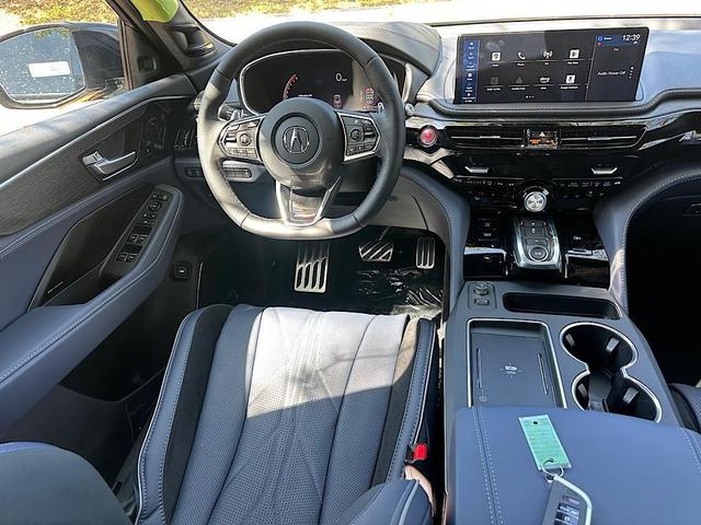 Photo of 2026 Urban Gray Pearl Acura MDX