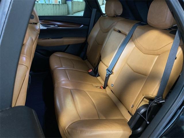 Photo of 2020 Stellar Black Metallic Cadillac XT5