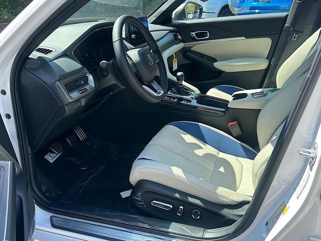 Photo of 2026 Platinum White Pearl Acura Integra