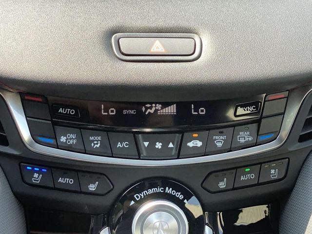 Photo of 2025 Urban Gray Pearl Acura TLX