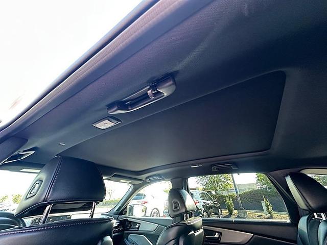 Photo of 2023 Platinum White Pearl Acura MDX