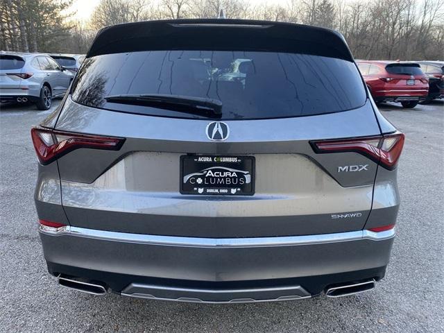 Photo of 2025 Liquid Carbon Metallic Acura MDX