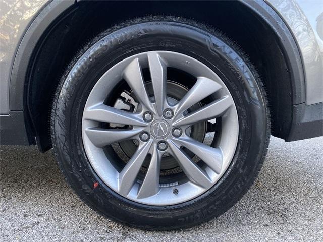 Photo of 2025 Liquid Carbon Metallic Acura MDX