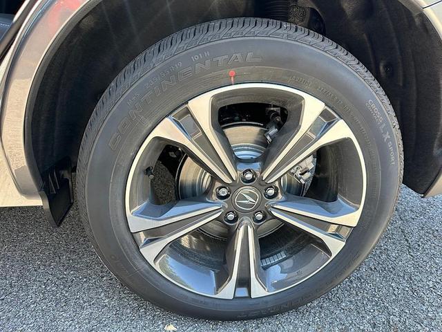 Photo of 2025 Liquid Carbon Metallic Acura RDX