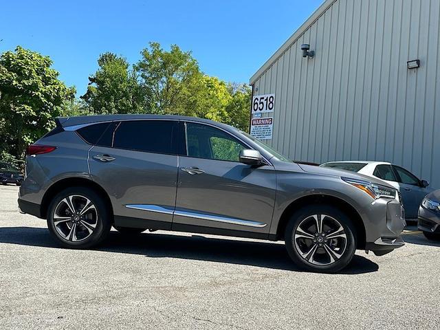 Photo of 2025 Liquid Carbon Metallic Acura RDX
