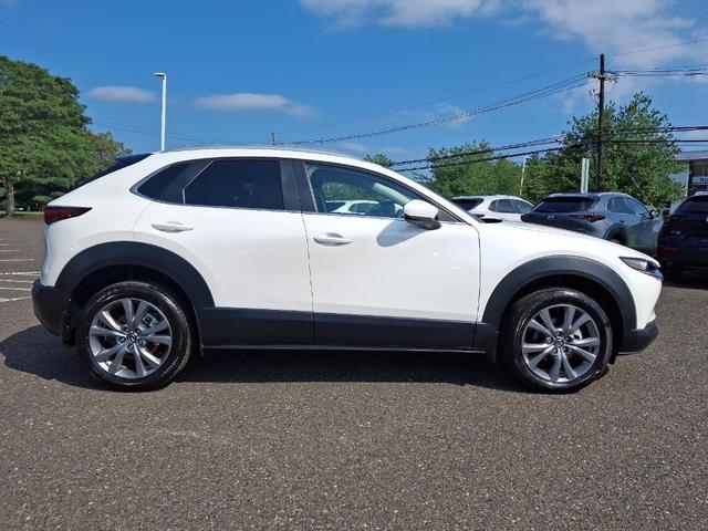 Photo of 2024 Snowflake White Pearl Mazda CX-30