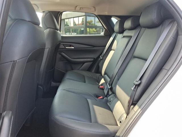 Photo of 2024 Snowflake White Pearl Mazda CX-30