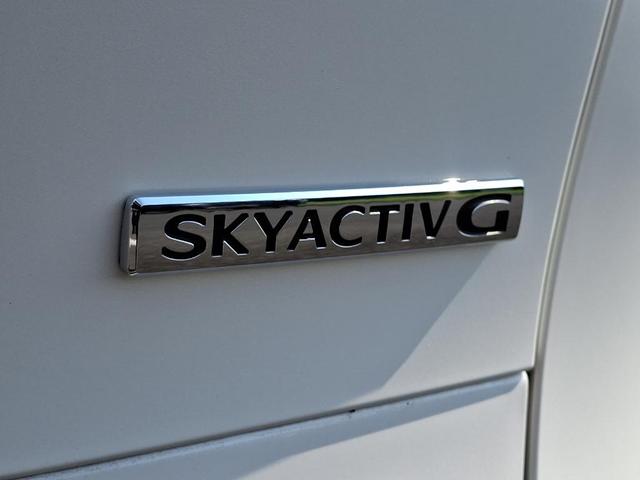 Photo of 2024 Snowflake White Pearl Mazda CX-30