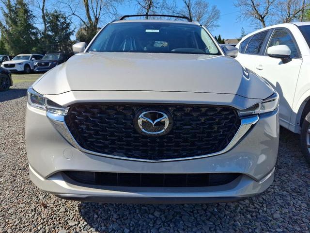 Photo of 2025 Platinum Mazda CX-5