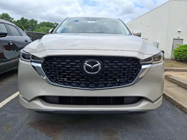 Photo of 2025 Platinum Mazda CX-5