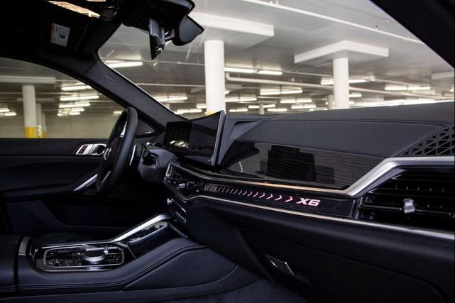 Photo of 2026 Brooklyn Grey Metallic BMW X6