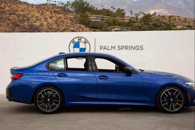 Photo of 2025 Portimao Blue Metallic BMW M340