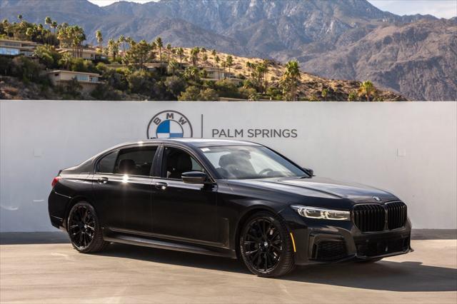 2022 BMW 740