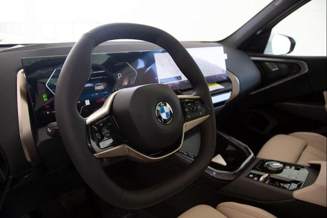 Photo of 2025 Alpine White BMW X3