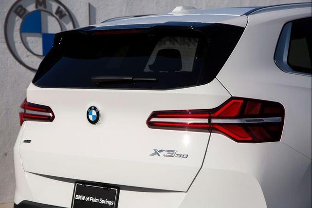 Photo of 2025 Alpine White BMW X3