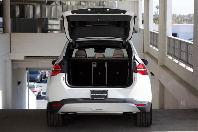 Photo of 2025 Alpine White BMW X3