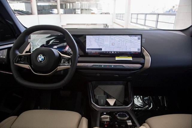 Photo of 2025 Alpine White BMW X3