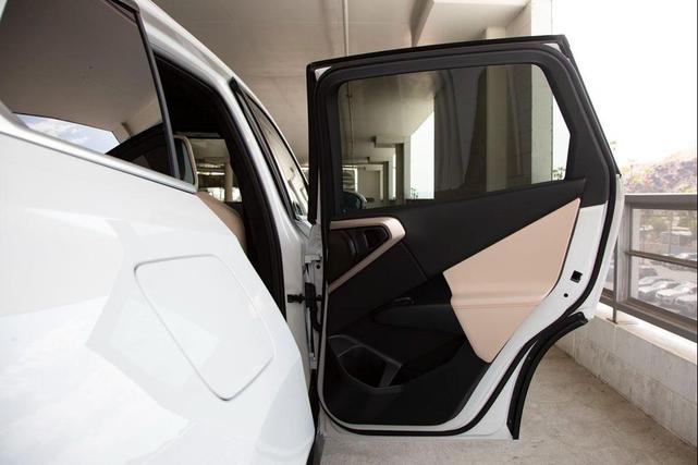 Photo of 2025 Alpine White BMW X3