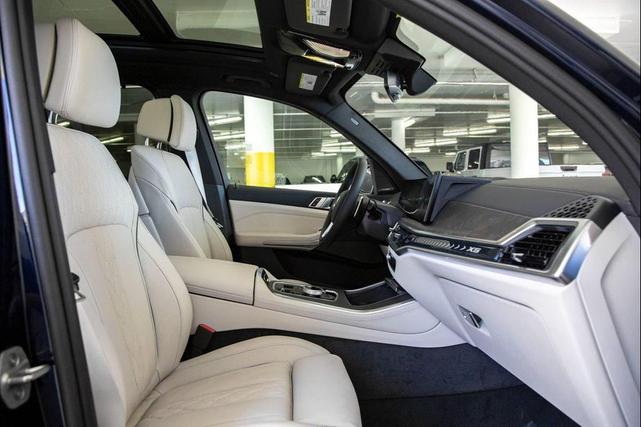 Photo of 2025 Tanzanite Blue II Metallic BMW X5