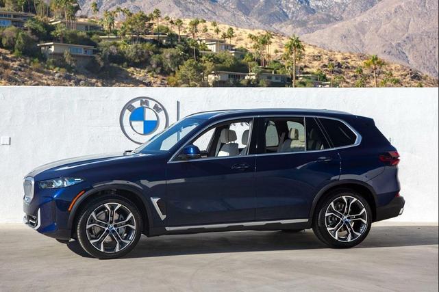 Photo of 2025 Tanzanite Blue II Metallic BMW X5