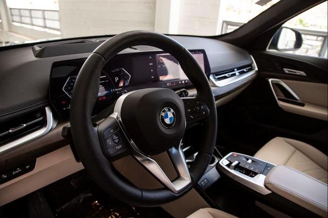 Photo of 2025 Phytonic Blue Metallic BMW X1