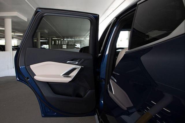 Photo of 2025 Phytonic Blue Metallic BMW X1