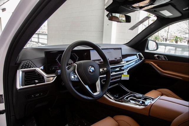 Photo of 2026 Alpine White BMW X5