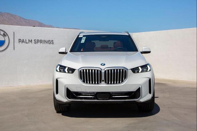 Photo of 2026 Alpine White BMW X5