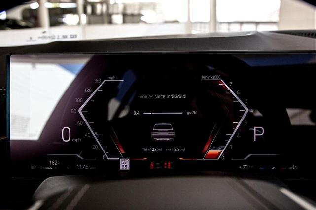 Photo of 2026 Alpine White BMW X5