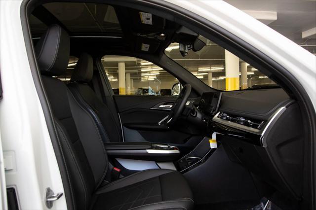 Photo of 2025 Alpine White BMW X1