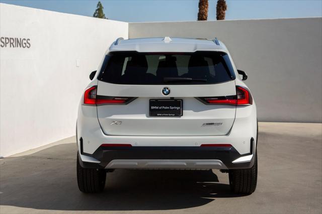 Photo of 2025 Alpine White BMW X1
