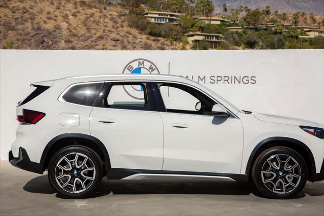 Photo of 2025 Alpine White BMW X1