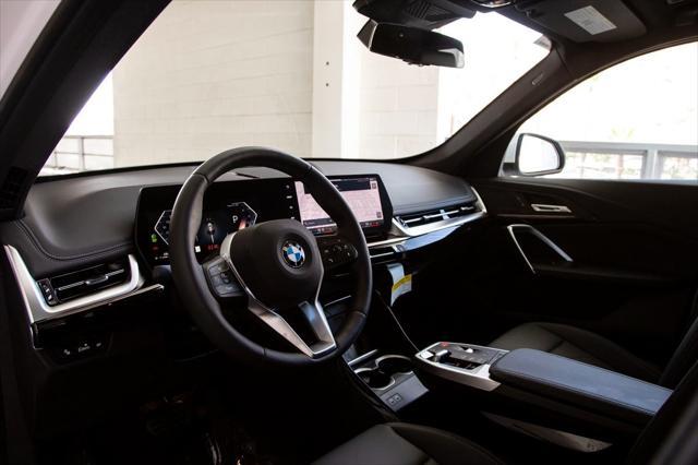 Photo of 2025 Alpine White BMW X1