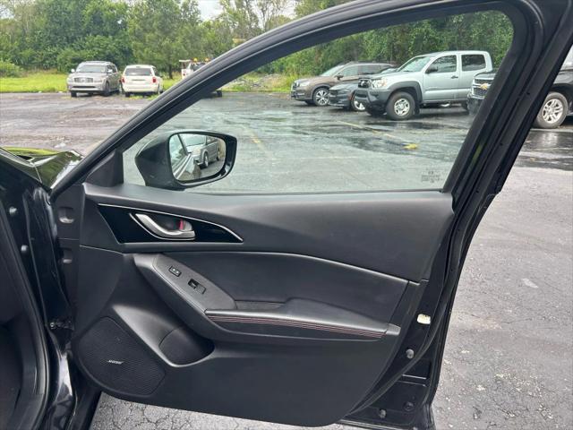 Photo of 2014 Black Mazda Mazda3