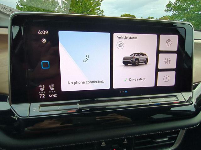 Photo of 2024 Platinum Gray Metallic Volkswagen Atlas