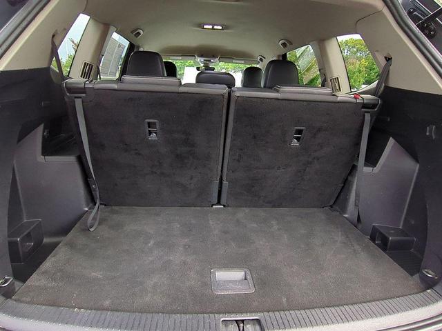Photo of 2024 Platinum Gray Metallic Volkswagen Atlas