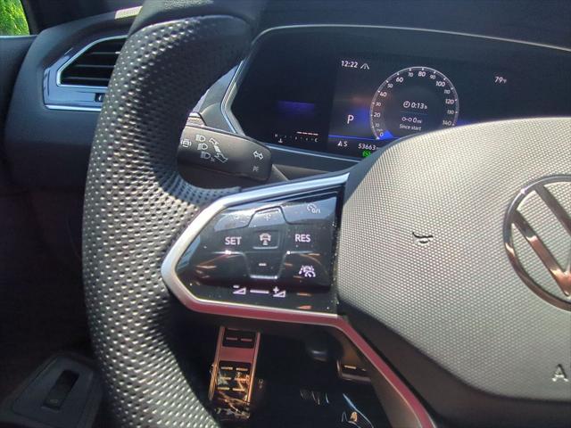 Photo of 2022 Platinum Gray Metallic Volkswagen Tiguan