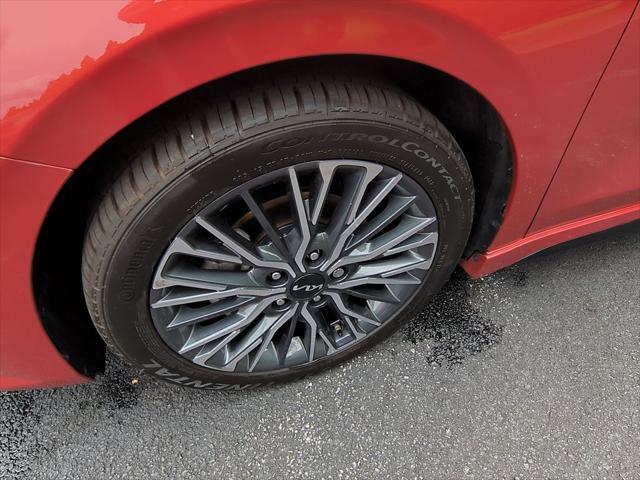 Photo of 2023 Fire Orange Kia Forte