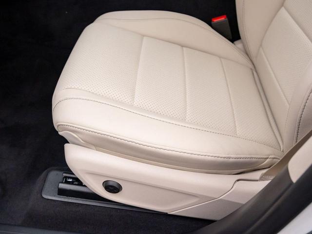 Photo of 2026 Polar White Mercedes-Benz GLE 350