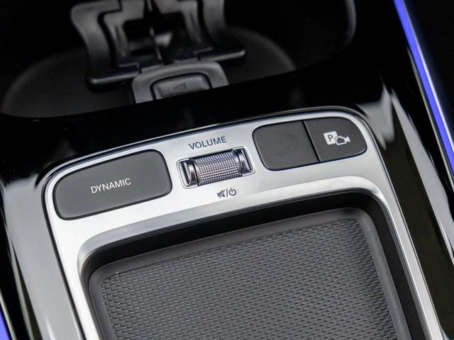Photo of 2025 Black Mercedes-Benz GLA 250