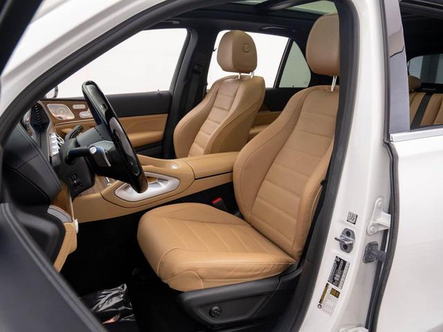 Photo of 2024 White Mercedes-Benz GLE 350
