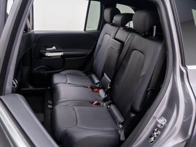 Photo of 2025 Mountain Grey Metallic Mercedes-Benz GLB 250