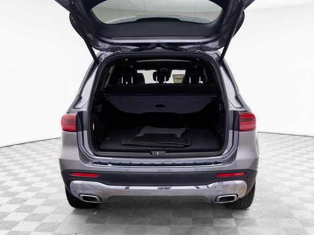 Photo of 2025 Mountain Grey Metallic Mercedes-Benz GLB 250