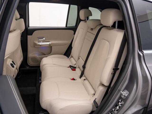 Photo of 2025 Mountain Grey Metallic Mercedes-Benz GLB 250