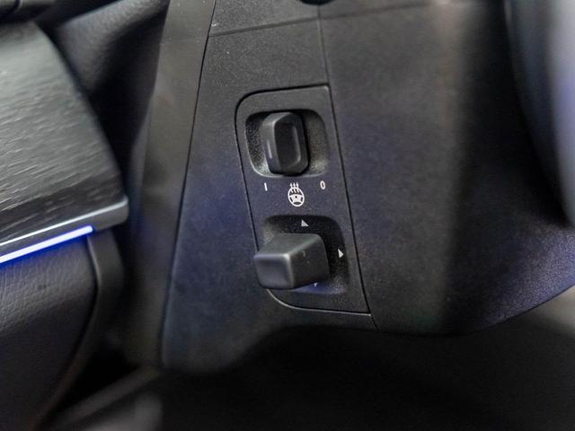 Photo of 2025 Black Mercedes-Benz GLS 450