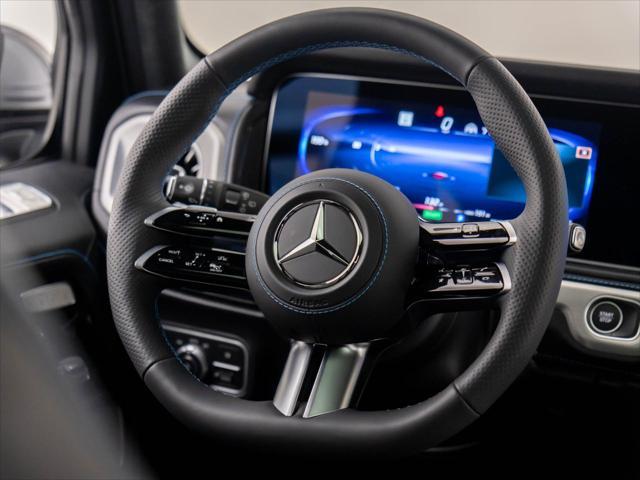 Photo of 2025 MANUFAKTUR Moonlight White Metallic Mercedes-Benz G-Class